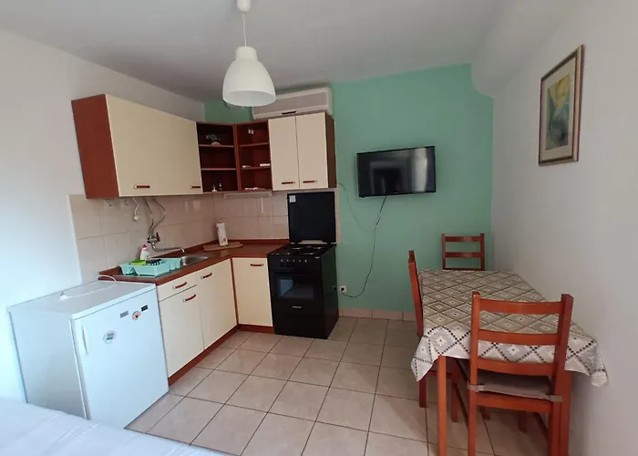 Apartament Burte, *